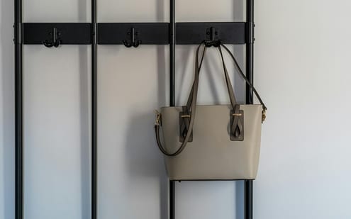 10 Best tote bags: stylish and affordable picks for every occasion (Pexels)