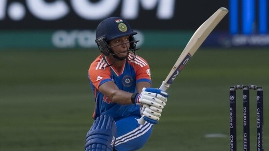 Harmanpreet Kaur-led Indian women’s team to take on Australia in 2nd ODI on Sunday. (AP)