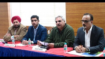 (From left) Chandigarh Golf Club’s GS Kochhar, Agnish Rajesh, Rohit Singh Dagar and Raman Abrol while addressing the media in Chandigarh on Sunday. (Keshav Singh/HT) (From left) Chandigarh Golf Club’s GS Kochhar, Agnish Rajesh, Rohit Singh Dagar and Raman Abrol while addressing the media in Chandigarh on Sunday. (Keshav Singh/HT)