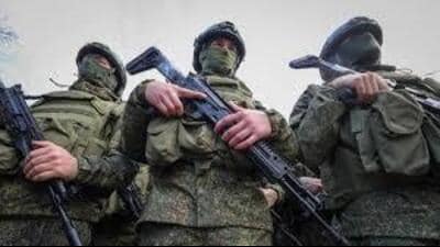 24-year-old Uttar Pradesh resident Rakesh Yadav, who was stuck in the Russia-Ukraine war returned home to narrate his ordeal in the foreign land. (HT File)