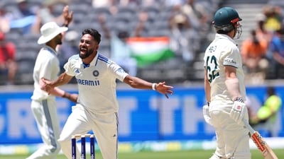 India's Mohammed Siraj, center, appeals unsuccessfully for the wicket of Australia's Travis Head. (AP Photo/Trevor Collens) (AP) India's Mohammed Siraj, center, appeals unsuccessfully for the wicket of Australia's Travis Head. (AP Photo/Trevor Collens) (AP)