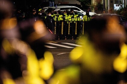 Soldiers try to enter the National Assembly in Seoul on December 4, 2024, after South Korea President Yoon Suk Yeol declared emergency martial law (AFP) Soldiers try to enter the National Assembly in Seoul on December 4, 2024, after South Korea President Yoon Suk Yeol declared emergency martial law (AFP)