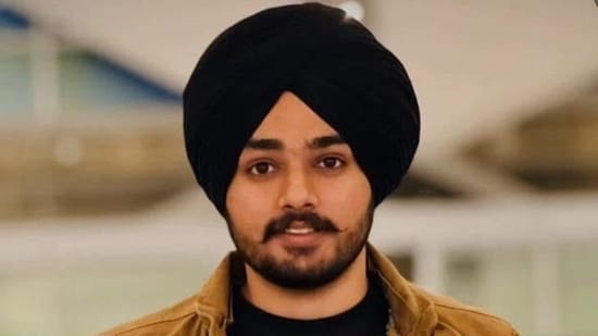 The 20-year-old Harshandeep Singh was shot down inside an apartment on Friday, December 6. (X/@OYECANADAA)