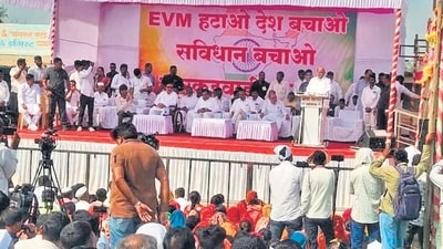 Pawar visits Markadwadi, vows to fight for ballot paper elections