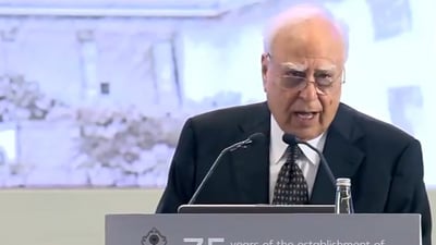 Supreme Court Bar Association president and Rajya Sabha member Kapil Sibal (File Photo)