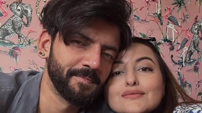 Sonakshi Sinha shared a series of pictures with Zaheer Iqbal. Sonakshi Sinha shared a series of pictures with Zaheer Iqbal.