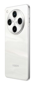 OPPO Find X8 Pro in Pearl White OPPO Find X8 Pro in Pearl White