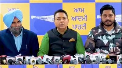 AAP state chief Aman Arora and state working president Amansher Singh Sherry Kalsi briefing the media on Wednesday. (HT Photo) AAP state chief Aman Arora and state working president Amansher Singh Sherry Kalsi briefing the media on Wednesday. (HT Photo)