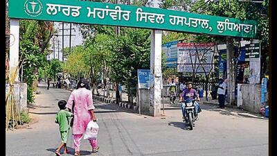 Civil surgeon Dr Pardeep Mohindra has said that further action will be taken against the paramedic on the basis of findings. (HT File)