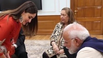 Kareena Kapoor was in Delhi on Tuesday for a special meeting with Prime Minister Narendra Modi. Kareena Kapoor was in Delhi on Tuesday for a special meeting with Prime Minister Narendra Modi.