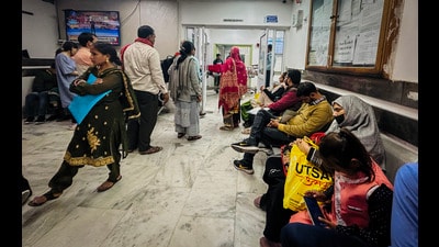 While insurance firms and hospitals have the legal and operational muscle to deal with each other, the patient and policyholder suffers a double hit (RAJ K RAJ /HT PHOTO) While insurance firms and hospitals have the legal and operational muscle to deal with each other, the patient and policyholder suffers a double hit (RAJ K RAJ /HT PHOTO)
