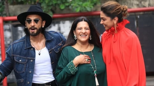 Deepika and Ranveer with latter's mother Anju