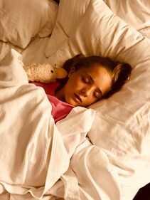 Here's how consistent bedtime onset timings in children can influence their behaviour. (Pexels)