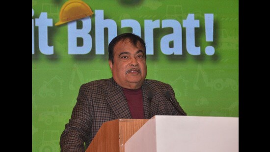 Union minister for road transport Nitin Gadkari addressing the gathering at the Bauma CONEXPO INDIA 2024 that got underway at the India expo mart in Greater Noida on Wednesday. (HT Photo)