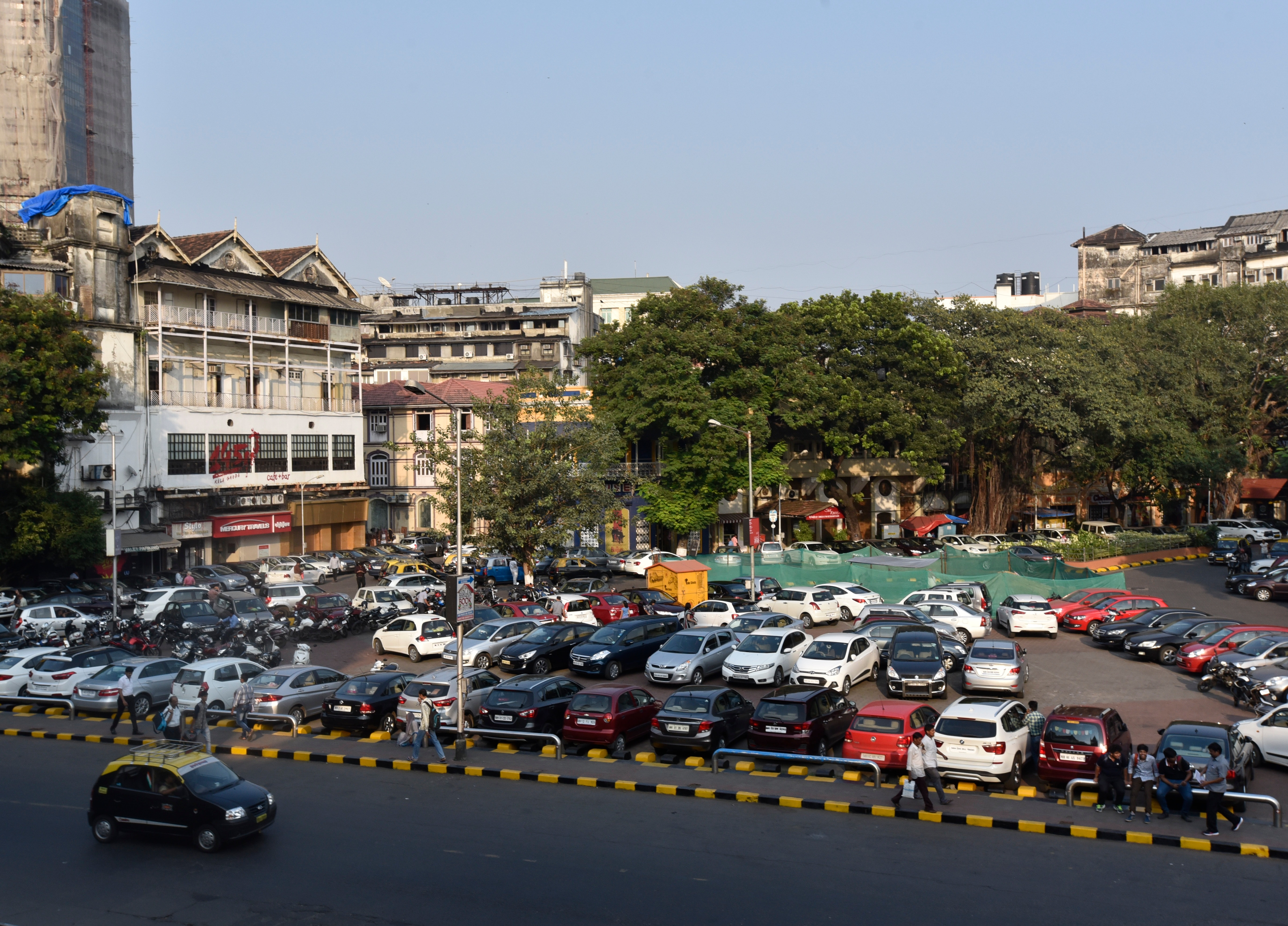 Kala Ghoda in Mumbai in a picture dated October 26, 2016. (Kunal Patil/Hindustan Times) Kala Ghoda in Mumbai in a picture dated October 26, 2016. (Kunal Patil/Hindustan Times)