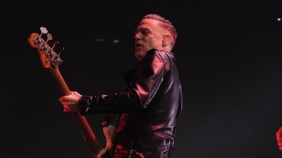 Bryan Adams performed in Delhi in Dec 12 Bryan Adams performed in Delhi in Dec 12