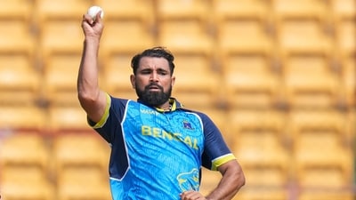 Mohammed Shami in action for Bengal against Baroda in the Syed Mushtaq Ali Trophy quarterfinal match in Bengaluru. (PTI) Mohammed Shami in action for Bengal against Baroda in the Syed Mushtaq Ali Trophy quarterfinal match in Bengaluru. (PTI)