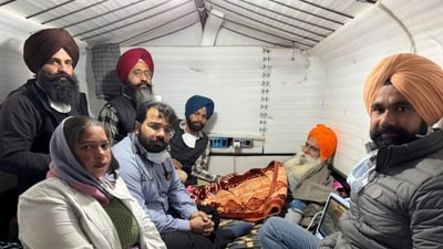 Punjab farmer leader Jagjit Singh Dallewal, abed, on the seventeenth day of his fast-unto-death near the Khanauri Border (PTI) Punjab farmer leader Jagjit Singh Dallewal, abed, on the seventeenth day of his fast-unto-death near the Khanauri Border (PTI)