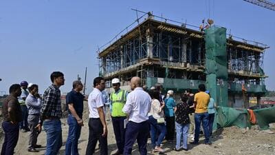 Though the height of the control centre is 18 metres, it appears taller as the ground had been raised by 9.8 metres to match the raised height of the coastal road. (Anshuman Poyrekar/ Hindustan Times) Though the height of the control centre is 18 metres, it appears taller as the ground had been raised by 9.8 metres to match the raised height of the coastal road. (Anshuman Poyrekar/ Hindustan Times)