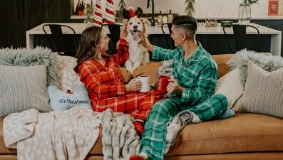 Christmas loungewear (Pexels) Christmas loungewear (Pexels)