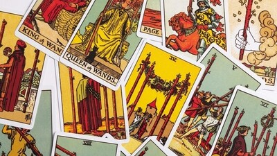 Daily Tarot Card Predictions for December 12, 2024.