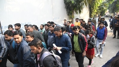 The Bihar CCE preliminary examination was conducted in a single shift from 12 noon to 2 pm at 912 exam centers in 36 districts across the state. (Santosh Kumar) The Bihar CCE preliminary examination was conducted in a single shift from 12 noon to 2 pm at 912 exam centers in 36 districts across the state. (Santosh Kumar)