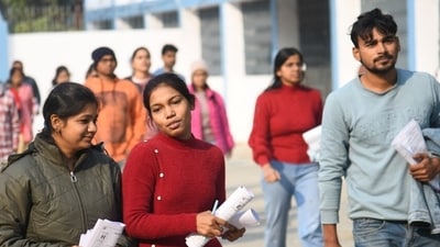 Candidates coming out from the B,S College in Danapur at Patna after appearing in the BPSC 70th Prelims Exam. (Santosh Kumar) Candidates coming out from the B,S College in Danapur at Patna after appearing in the BPSC 70th Prelims Exam. (Santosh Kumar)