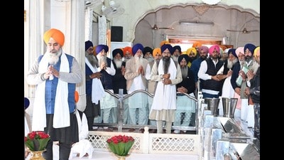 Shiromani Akali Dal (SAD) leaders at the Golden Temple complex in Amritsar on Friday. (HT Photo) Shiromani Akali Dal (SAD) leaders at the Golden Temple complex in Amritsar on Friday. (HT Photo)
