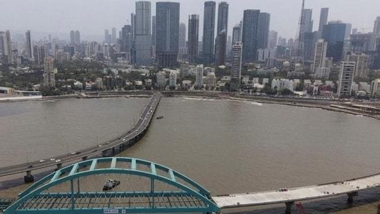 The Worli apartment overlooks the Coastal Road. REUTERS/Francis Mascarenhas/File Photo/File Photo (REUTERS)