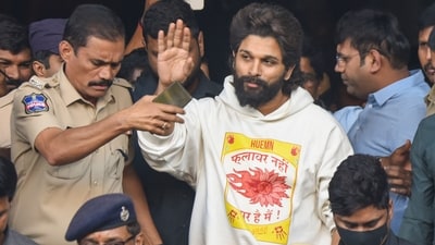 Allu Arjun leaves from Gandhi Hospital after a medical check-up following his arrest, in Hyderabad (PTI Photo) (PTI) Allu Arjun leaves from Gandhi Hospital after a medical check-up following his arrest, in Hyderabad (PTI Photo) (PTI)