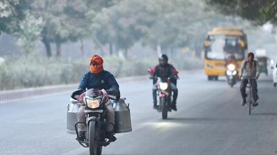 Saturday morning in Delhi’s Dwarka. (Vipin Kumar/HT Photo) Saturday morning in Delhi’s Dwarka. (Vipin Kumar/HT Photo)
