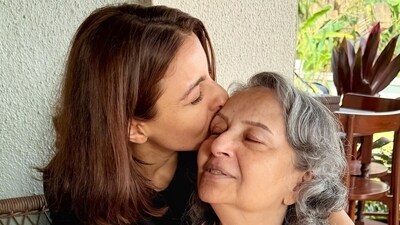 Soha Ali Khan, who endorses The PureSense Watermelon Glow Burst serum, credits her mother for teaching the true meaning of beauty.