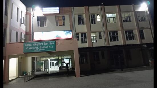 At the centre, an NGO has set up machines and the state government has to supply medication, as per an MoU. (HT Photo)