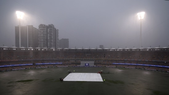 India vs Australia 3rd Test Day 1 Highlights: Just 13.2 overs could be bowled on Day 1 India vs Australia 3rd Test Day 1 Highlights: Just 13.2 overs could be bowled on Day 1