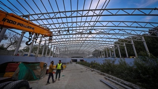 The under construction transit corridor tunnel at the Bhairon Marg-Ring Road T Point in New Delhi in February 2023.. (Raj K Raj/HT Photo)
