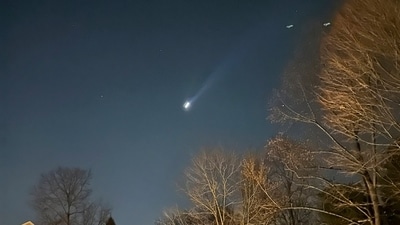 This photo provided by Brian Glenn shows what appears to be multiple drones flying over Bernardsville, N.J., on Thursday, Dec. 5, 2024 (Brian Glenn/TMX via AP, File) (AP) This photo provided by Brian Glenn shows what appears to be multiple drones flying over Bernardsville, N.J., on Thursday, Dec. 5, 2024 (Brian Glenn/TMX via AP, File) (AP)