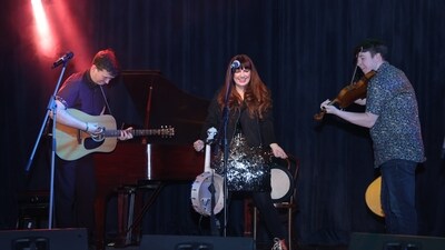 Andy Meaney, Aoife Scott and Cathal Ó Curráin (Photo: Manoj Verma/HT)