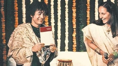 Ustad Zakir Hussain with theatre personality Sanjana Kapoor at a past Keli-Prithvi Theatre collaboration. Ustad Zakir Hussain with theatre personality Sanjana Kapoor at a past Keli-Prithvi Theatre collaboration.
