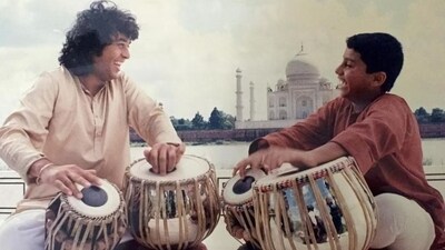Ustad Zakir Hussain had become a household name after appearing in the ad for Taj Mahal tea.
