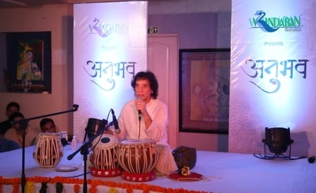 Ustad Zakir Hussain performing at Pandit Hariprasad Chaurasia's Vrindavan Ashram in Mumbai on Jaunary 10, 2024.