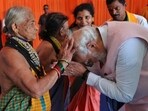 PM Narendra Modi took blessings from Tulsi Gowda in 2021, when she received Padma Shri award at New Delhi. PM Narendra Modi took blessings from Tulsi Gowda in 2021, when she received Padma Shri award at New Delhi.