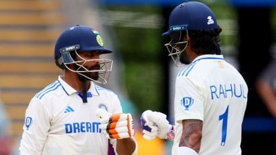 Ravindra Jadeja and KL Rahul stitched together a crucial 67-run partnership for India at the Gabba. (AFP)