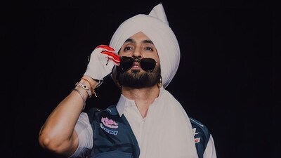Missed attending Diljit Dosanjh concert? This Instagram account will tag you in Insta Stories for ₹99 or less. (Instagram) Missed attending Diljit Dosanjh concert? This Instagram account will tag you in Insta Stories for ₹99 or less. (Instagram)