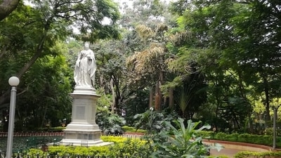 George Frederick Ernest Albert unveiled the statue on February 5, 1906. George Frederick Ernest Albert unveiled the statue on February 5, 1906.
