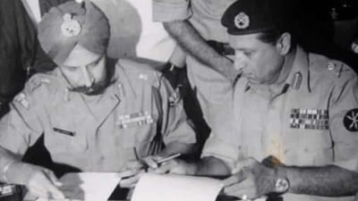 A file photo of Lieutenant General Jagjit Singh Aurora (L) watches as Pakistan's eastern forces commander General AAK Niazi signs the treaty of surrender of the Pakistani army to Indian troops in 1971. (AFP) A file photo of Lieutenant General Jagjit Singh Aurora (L) watches as Pakistan's eastern forces commander General AAK Niazi signs the treaty of surrender of the Pakistani army to Indian troops in 1971. (AFP)