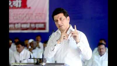 It claimed that Mohite Patil had instructed his associates and family members to work against BJP candidates and threatened party workers, putting pressure on them using police agents. (HT PHOTO) It claimed that Mohite Patil had instructed his associates and family members to work against BJP candidates and threatened party workers, putting pressure on them using police agents. (HT PHOTO)