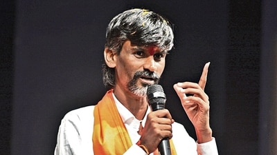 Maratha leader Manoj Jarange Patil is seen interacting with the Maratha community members in a meeting. (File) (Praful Gangurde / HT Photo) Maratha leader Manoj Jarange Patil is seen interacting with the Maratha community members in a meeting. (File) (Praful Gangurde / HT Photo)