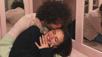 Benny Blanco and Selena Gomez are engaged (instagram) Benny Blanco and Selena Gomez are engaged (instagram)