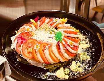 Heirloom Tomato and Burrata from Novotel Mumbai International Airport in Mumabai Heirloom Tomato and Burrata from Novotel Mumbai International Airport in Mumabai