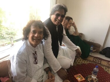 Talat Aziz and Ustad Zakir Hussain Talat Aziz and Ustad Zakir Hussain